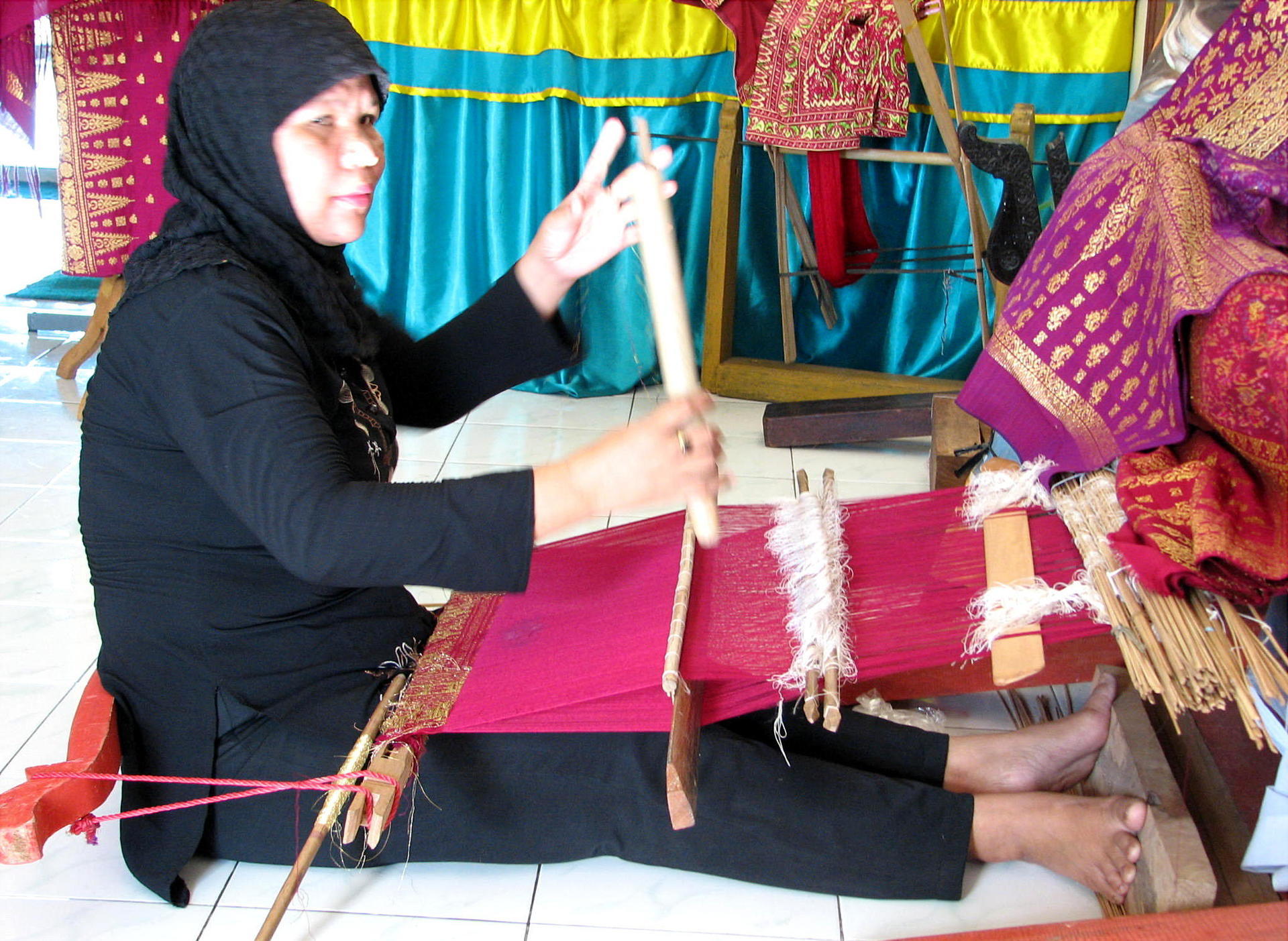 バンカブリトゥン州のチュアル(Cual)布の復活に賭ける: インドネシア